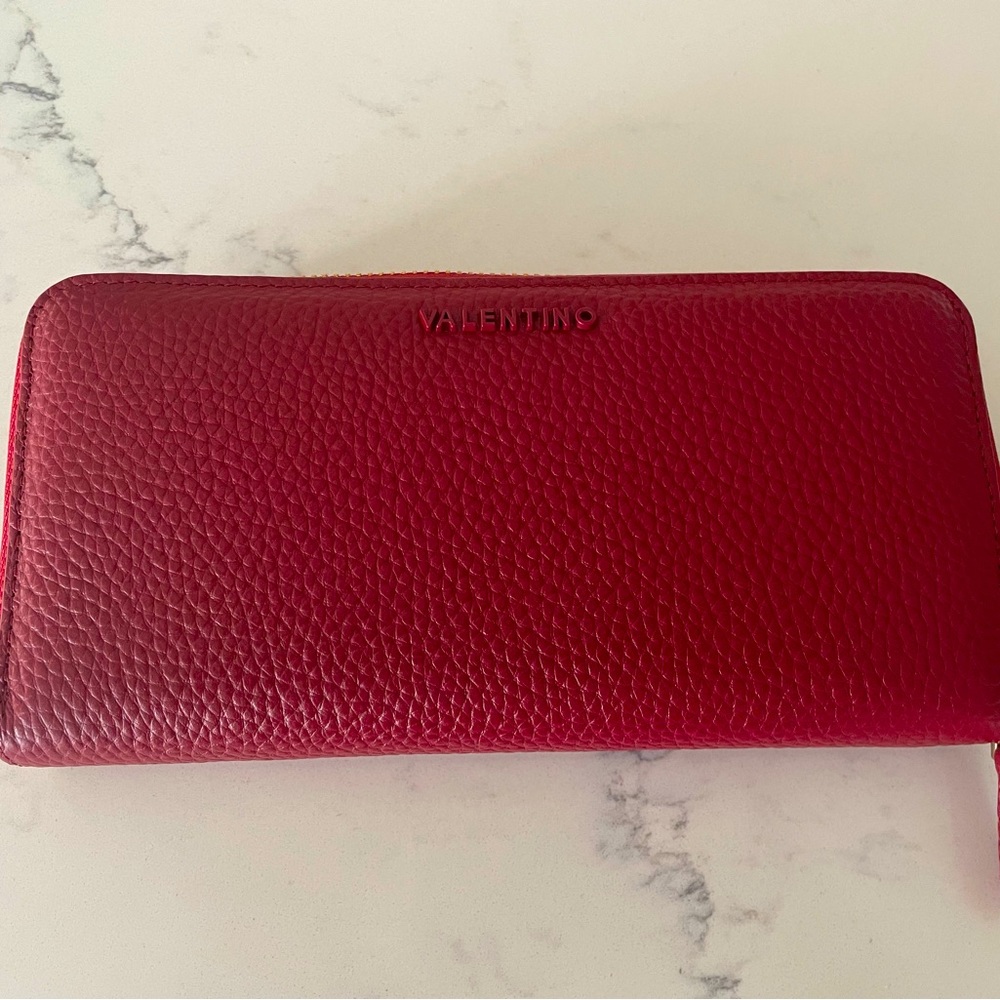 Valentino Wallet